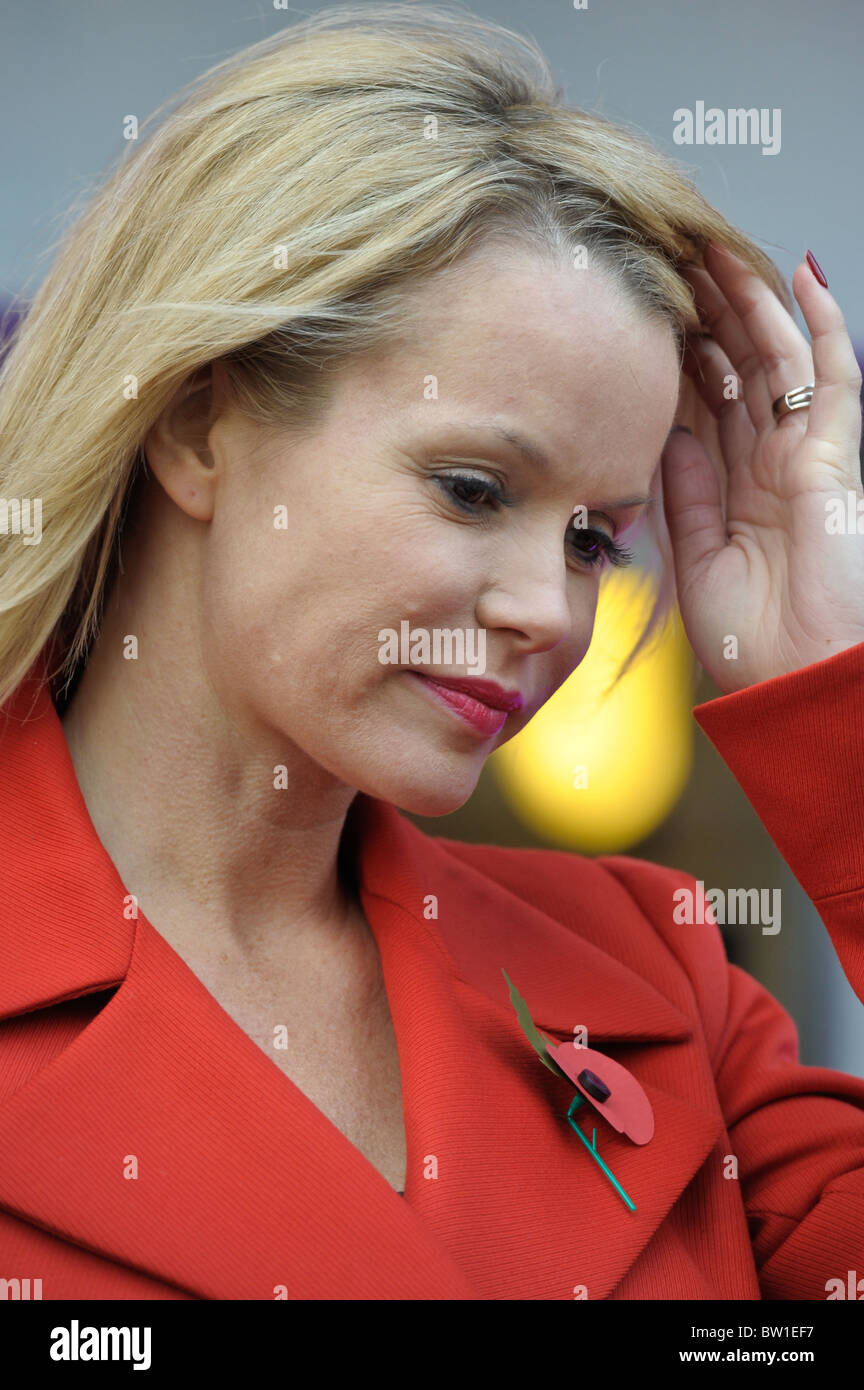 Amanda Holden à Liverpool 11.11.10 Banque D'Images