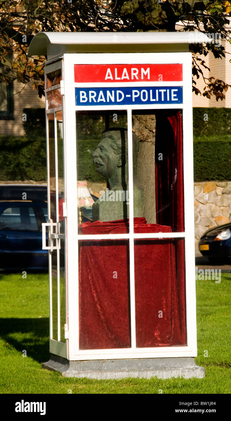 Pays-bas cabine téléphonique call box Alarme incendie Ministère de la police de Staline Banque D'Images