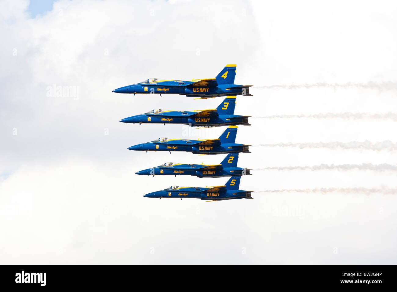 L'Escadron de démonstration en vol de l'US Navy Blue Angels air show à effectuer à Jacksonville, Floride Banque D'Images L'Escadron de démonstration en vol de l'US Navy Blue Angels air show à effectuer à Jacksonville, Floride Banque D'Images