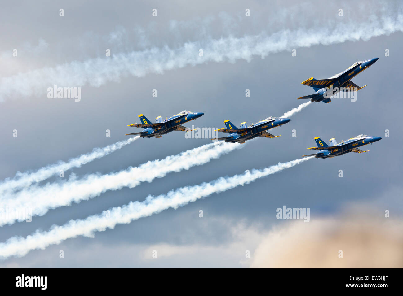 L'Escadron de démonstration en vol de l'US Navy Blue Angels air show à effectuer à Jacksonville, Floride Banque D'Images