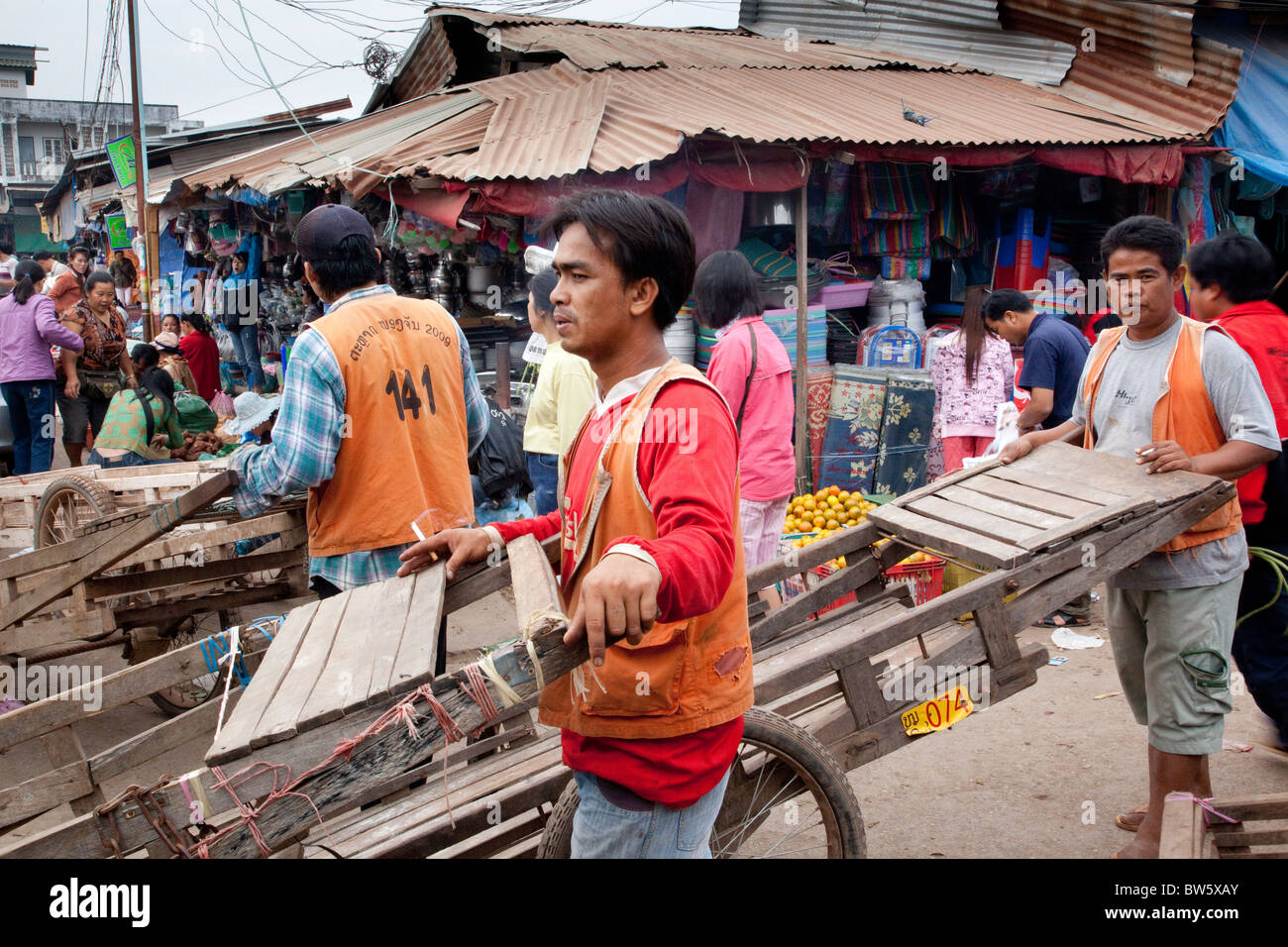 Khua Din, le jour de marché à Vientiane, au Laos. Banque D'Images