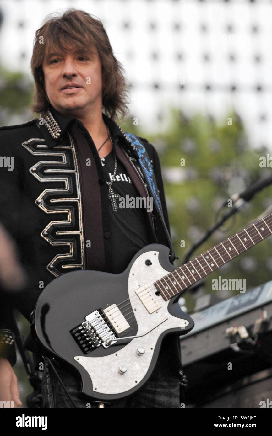 La banque d'Amérique et d'étoiles de la Ligue Majeure de Baseball avec les Concerts de Bon Jovi Banque D'Images