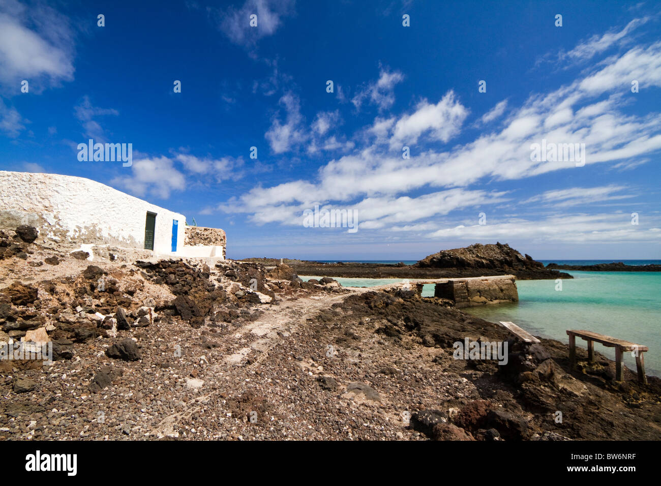Islote de Lobos. L'île de Lobos. Eau bleu clair dans cette petite île au large de Fuerteventura. Îles Canaries. Espagne Banque D'Images