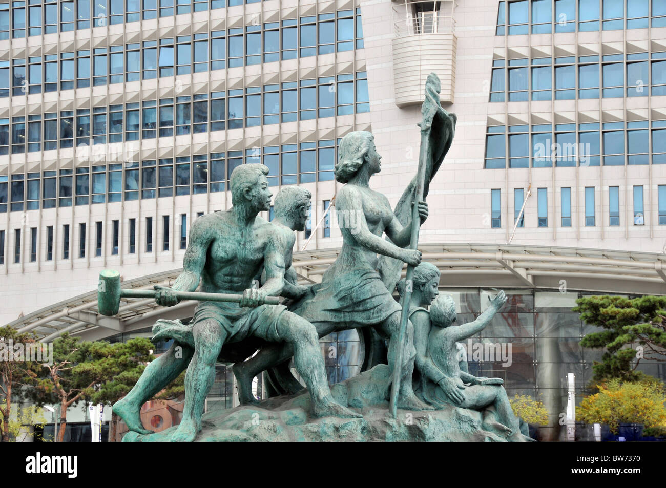 Monument de l'indépendance et le bâtiment du bureau de poste, Séoul, Corée du Sud Banque D'Images