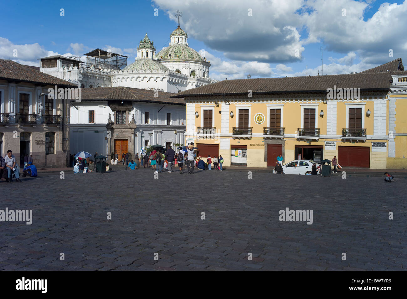 La Plaza San Francisco, la Société de Jésus, Quito, Équateur Banque D'Images