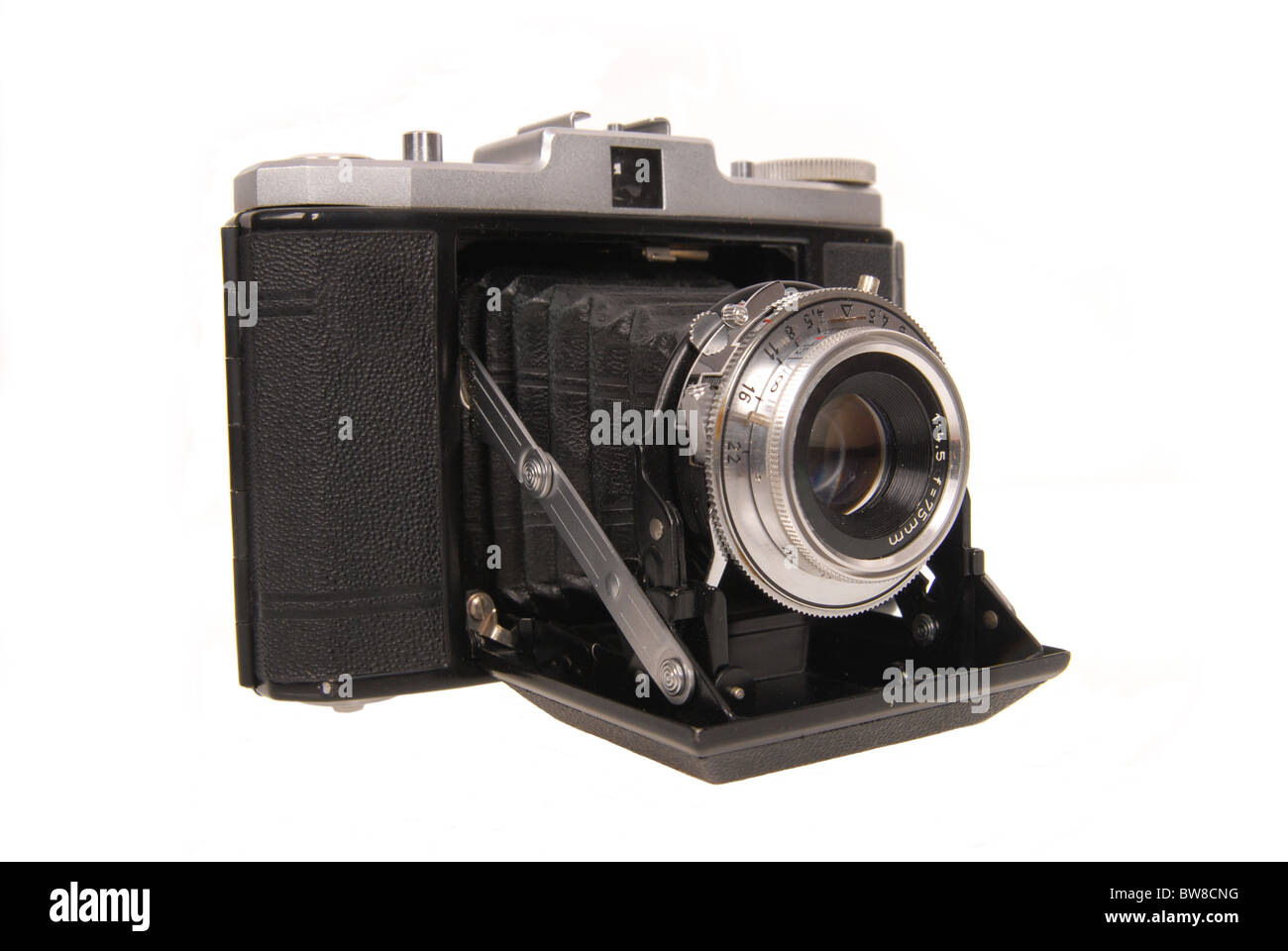 Vieille photo caméra isolé sur fond blanc Banque D'Images