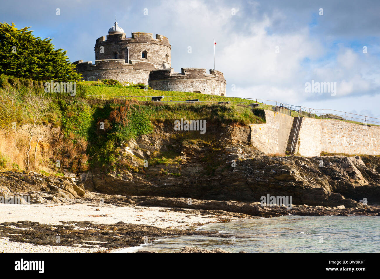 Château St Mawes Cornwall de la plage ci-dessous Banque D'Images