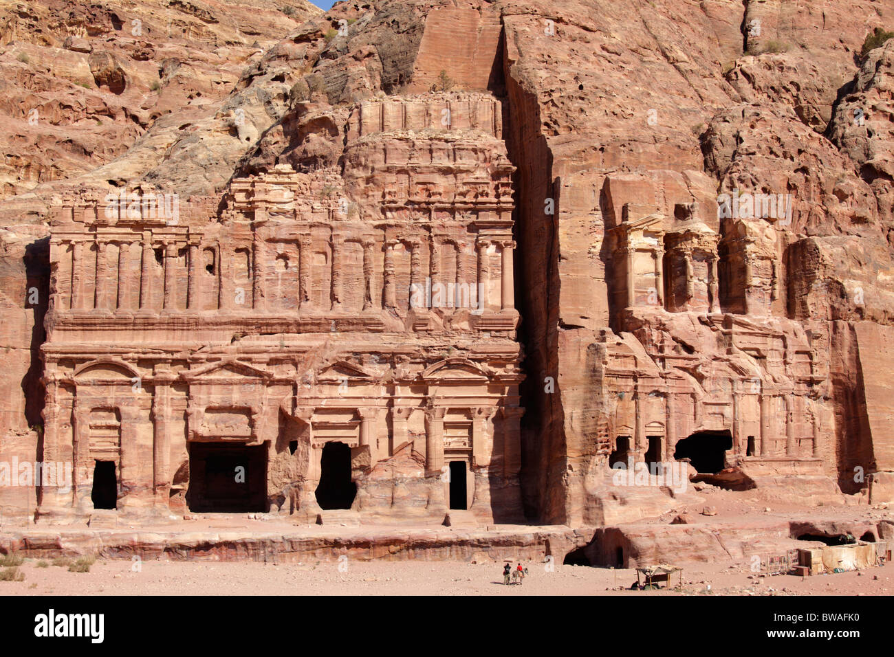 Tombeau corinthien et palace tombe, les tombeaux royaux, Petra, Jordanie Banque D'Images