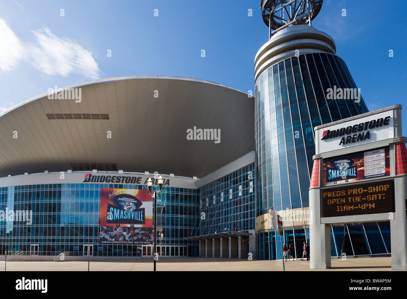 Le Bridgestone Arena, 5e Avenue, Nashville, Tennessee, USA Banque D'Images