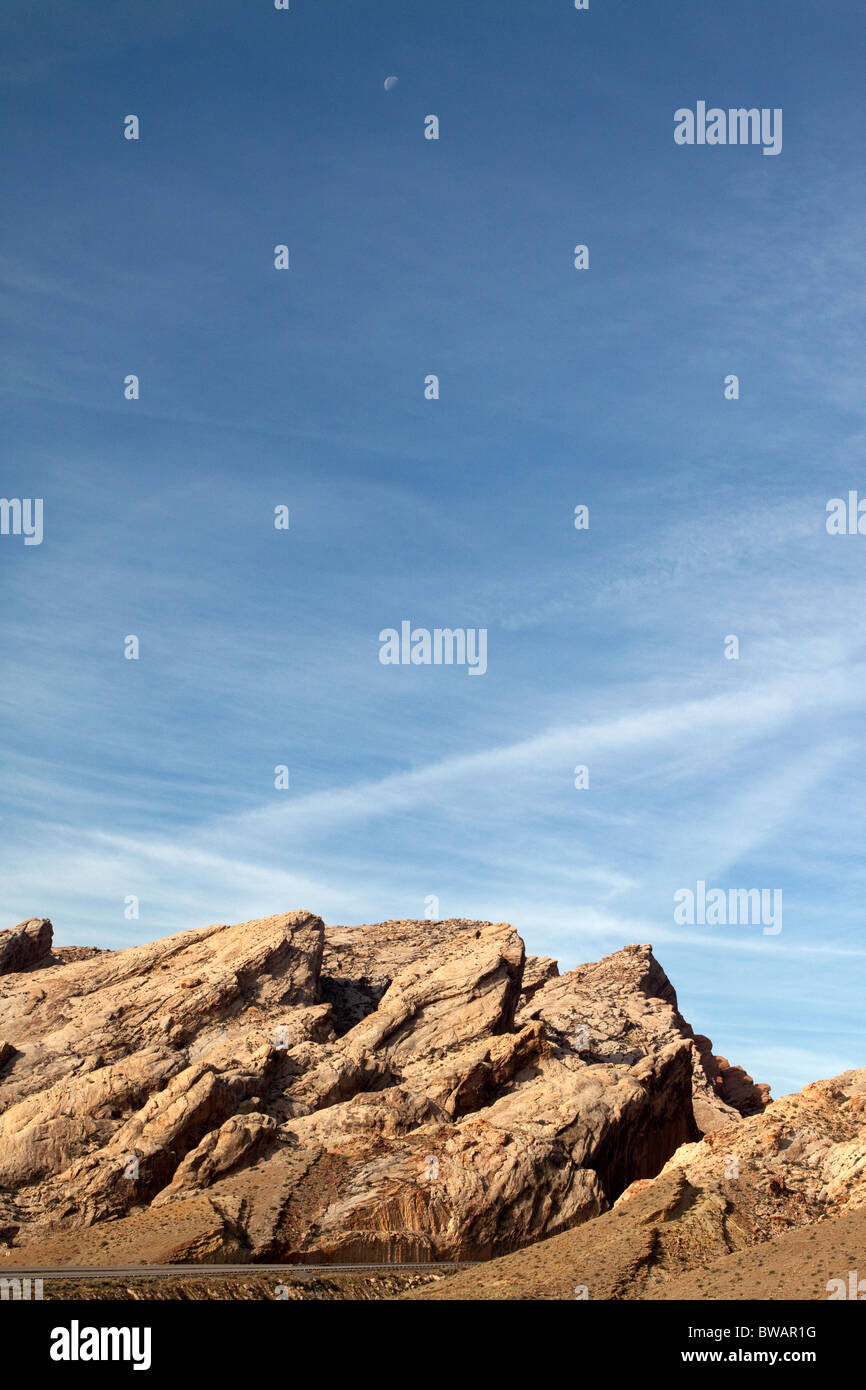 Versant est de la San Rafael de corail et de la lune, le long de l'Interstate 70 dans l'Est de l'Utah, USA Banque D'Images