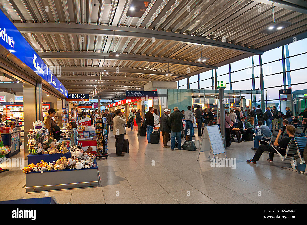 L'aéroport de Cologne departure lounge Banque D'Images