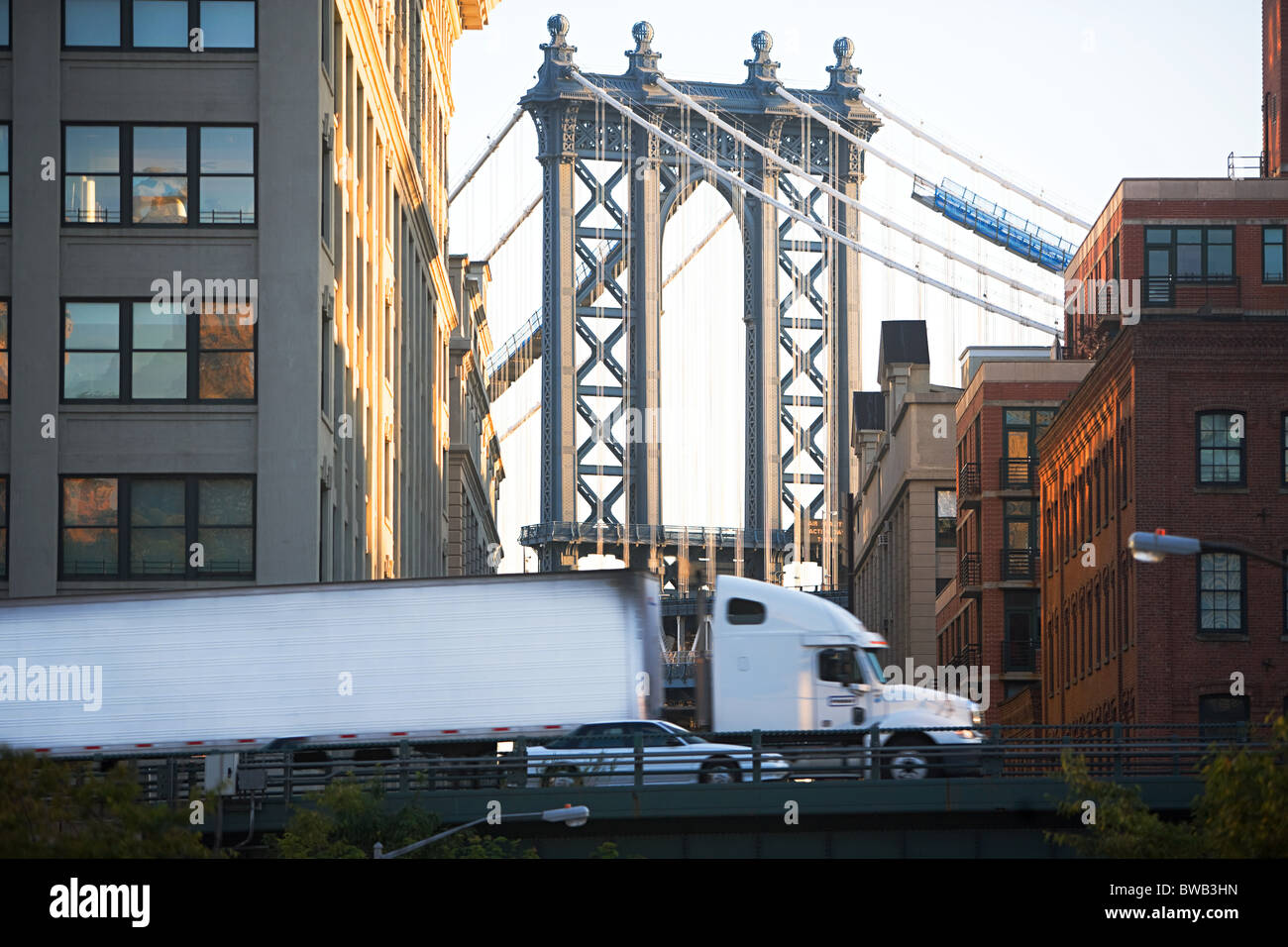 Chariot et pont de Manhattan, New York Banque D'Images