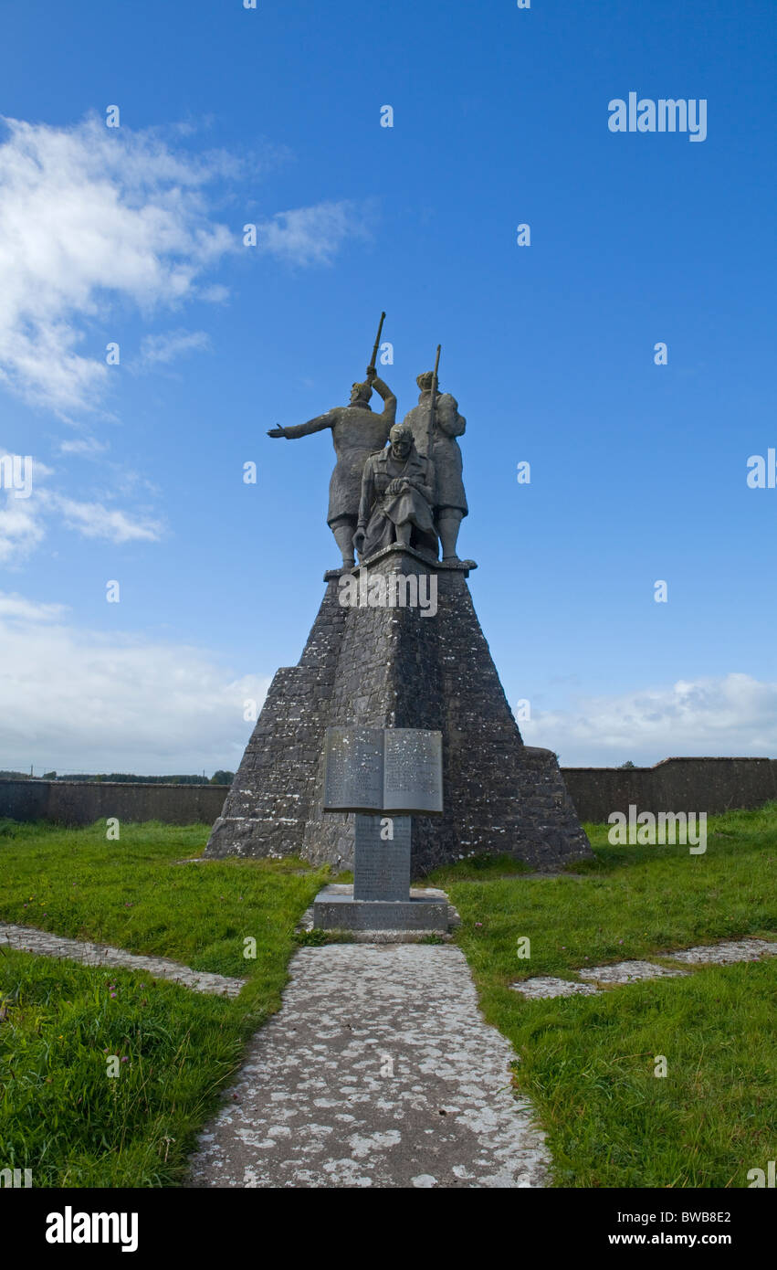 La guerre d'indépendance militaire commémorative à Shankhill Memorial Cross, Elphin, comté de Roscommon, Irlande Banque D'Images