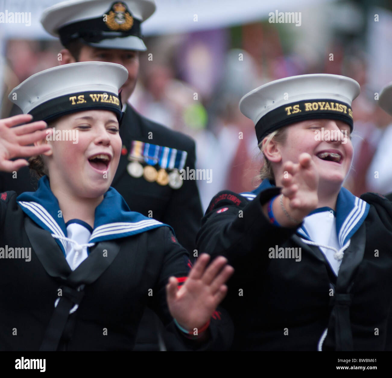 Les marins s'amusant sur le Lord Mayor's show 2010 London, UK Banque D'Images