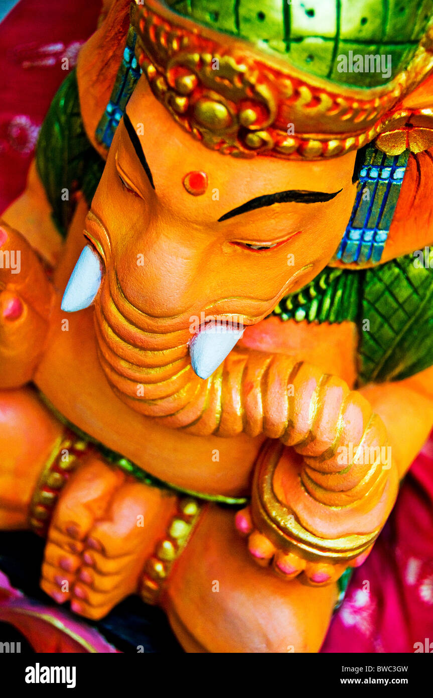 Statue de l'éléphant hindou dans Little India à Singapour Banque D'Images