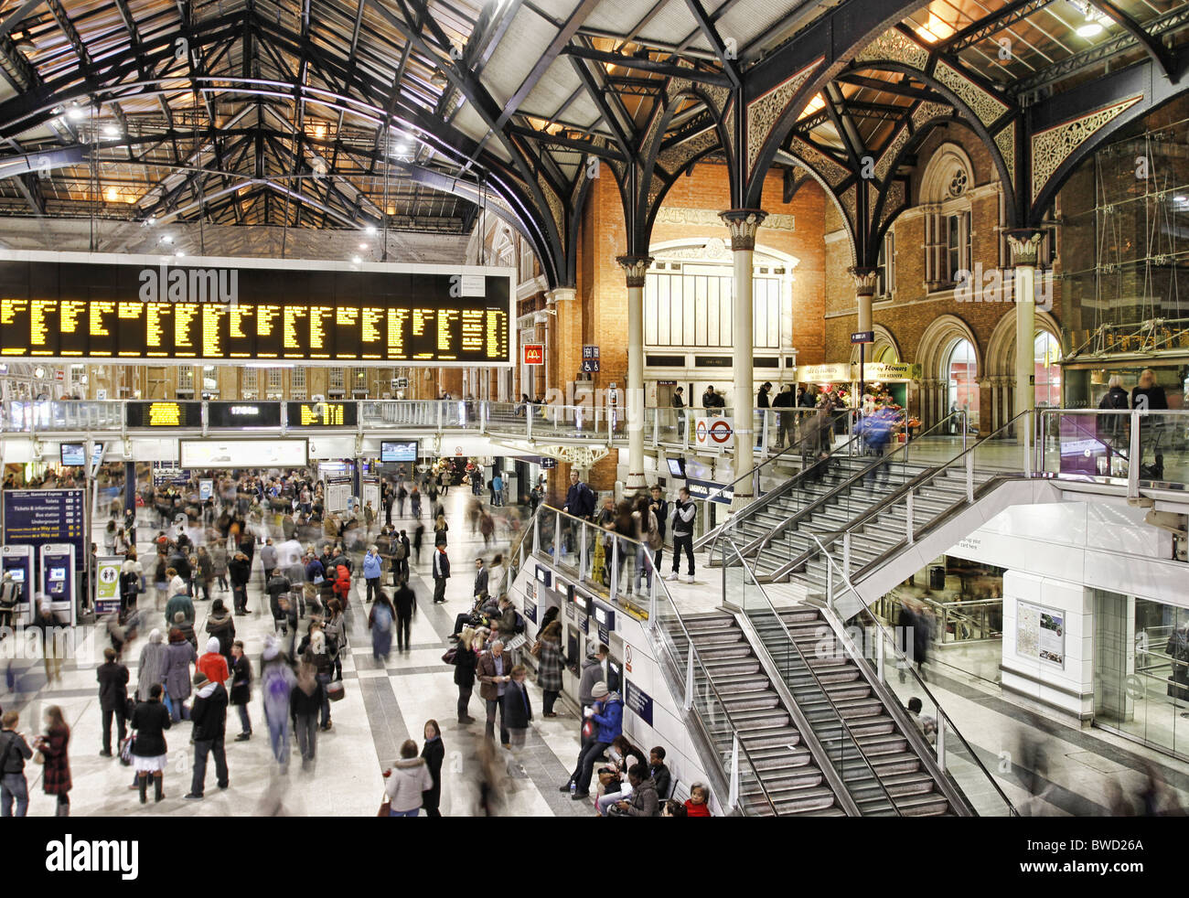La gare de Liverpool Street, Londres, Angleterre Banque D'Images