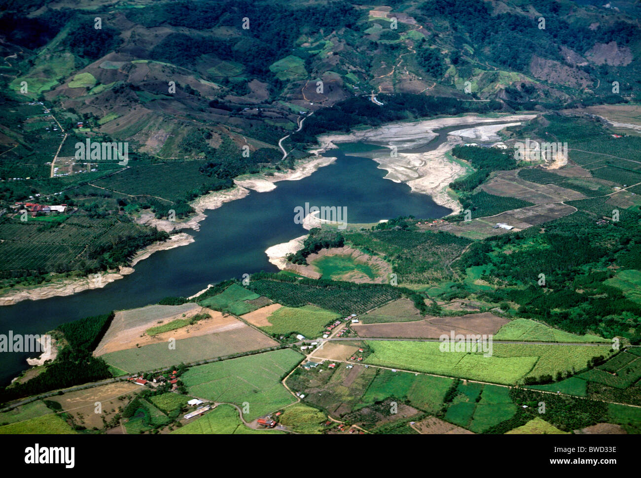 Par antenne, vue de dessus, réseau hydrographique, les exploitations familiales, les fermes, les fermes, les fermes, entre San José et Puerto Limon, au Costa Rica, Amérique Centrale Banque D'Images