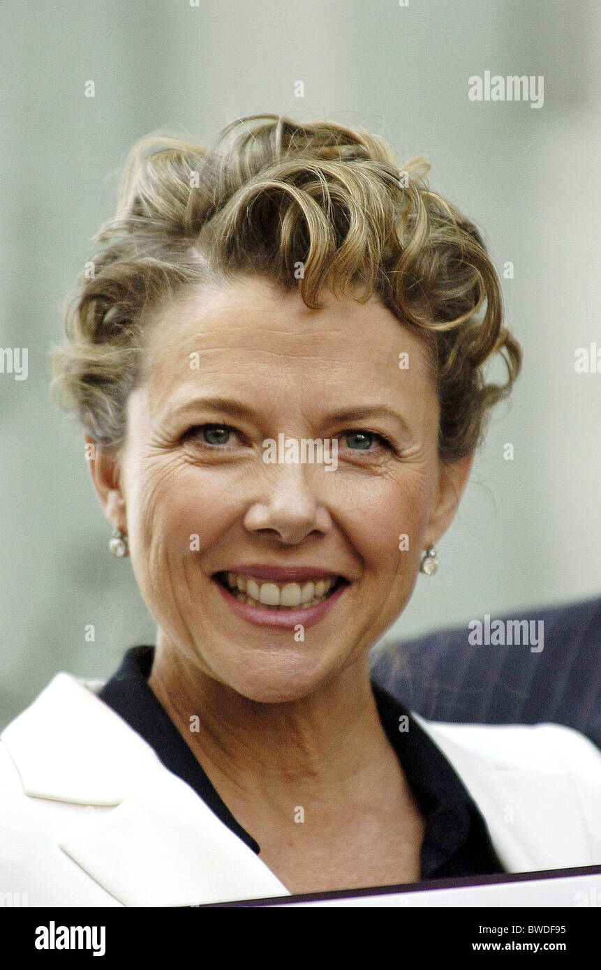 Étoile sur le Hollywood Walk of Fame pour Annette Bening Banque D'Images