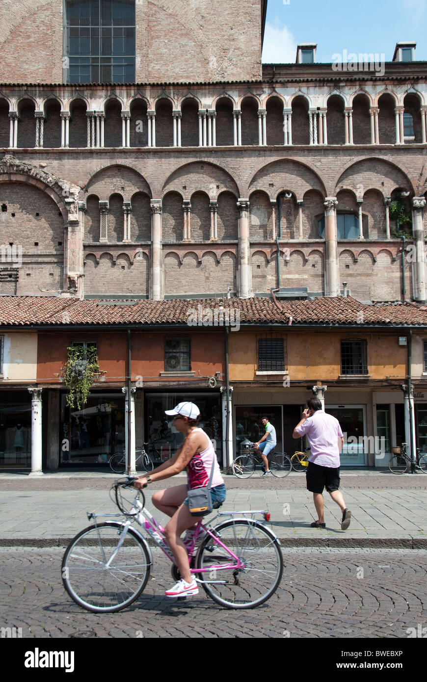 La Piazza Trento e Trieste, Ferrare, Émilie-Romagne, Italie Banque D'Images