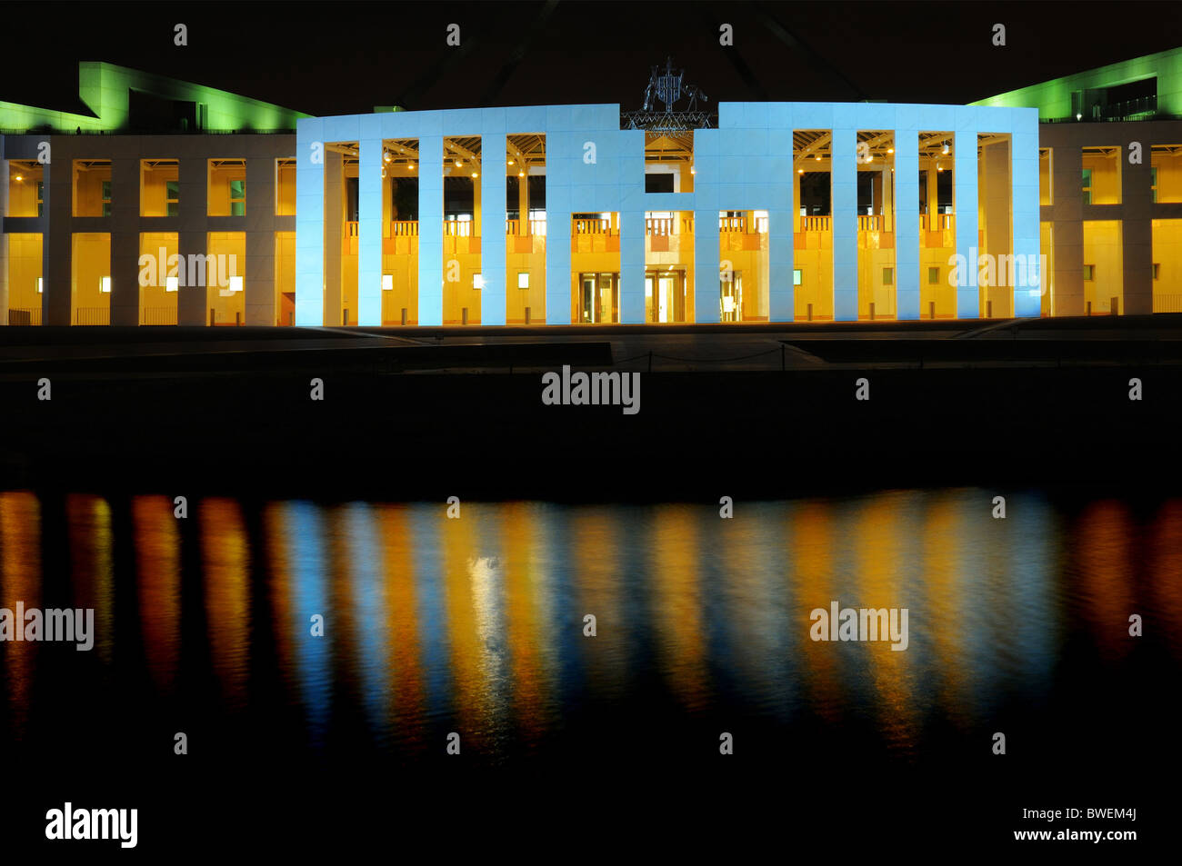 Le parlement australien building at night, Canberra, Australie Banque D'Images