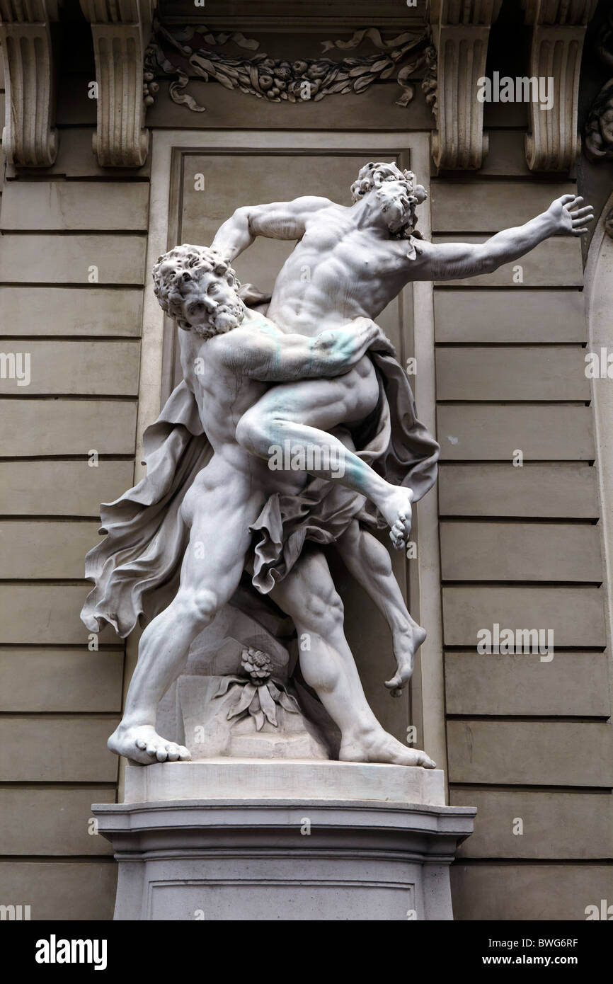 Statue à l'extérieur impérial Hofburg Vienne Banque D'Images