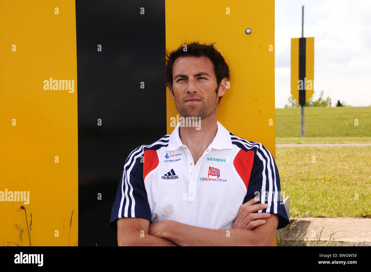 Mark Hunter médaillé d'or olympique MBE à Dorney Lake l'aviron aux Jeux Olympiques de 2012 Go lieu sur la ligne de départ Banque D'Images