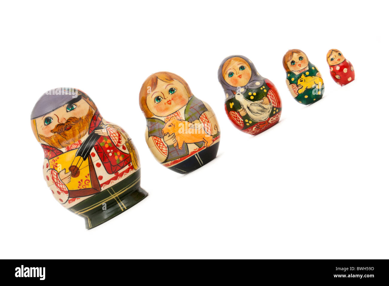 La ligne diagonale des poupées Matriochka russe imbriquées Banque D'Images
