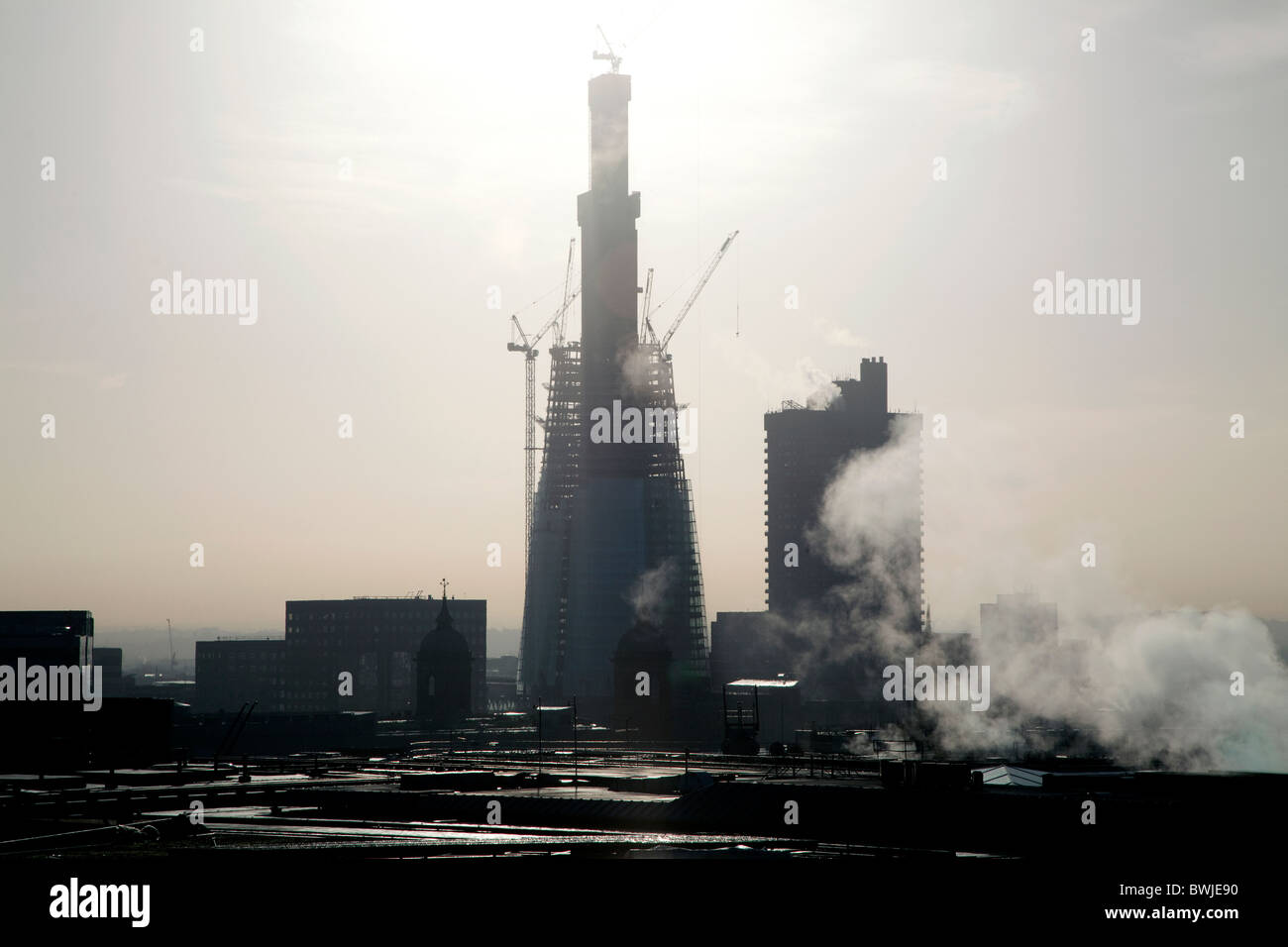 Le Shard London Bridge en cours de construction : sera le plus haut bâtiment de la ville Banque D'Images