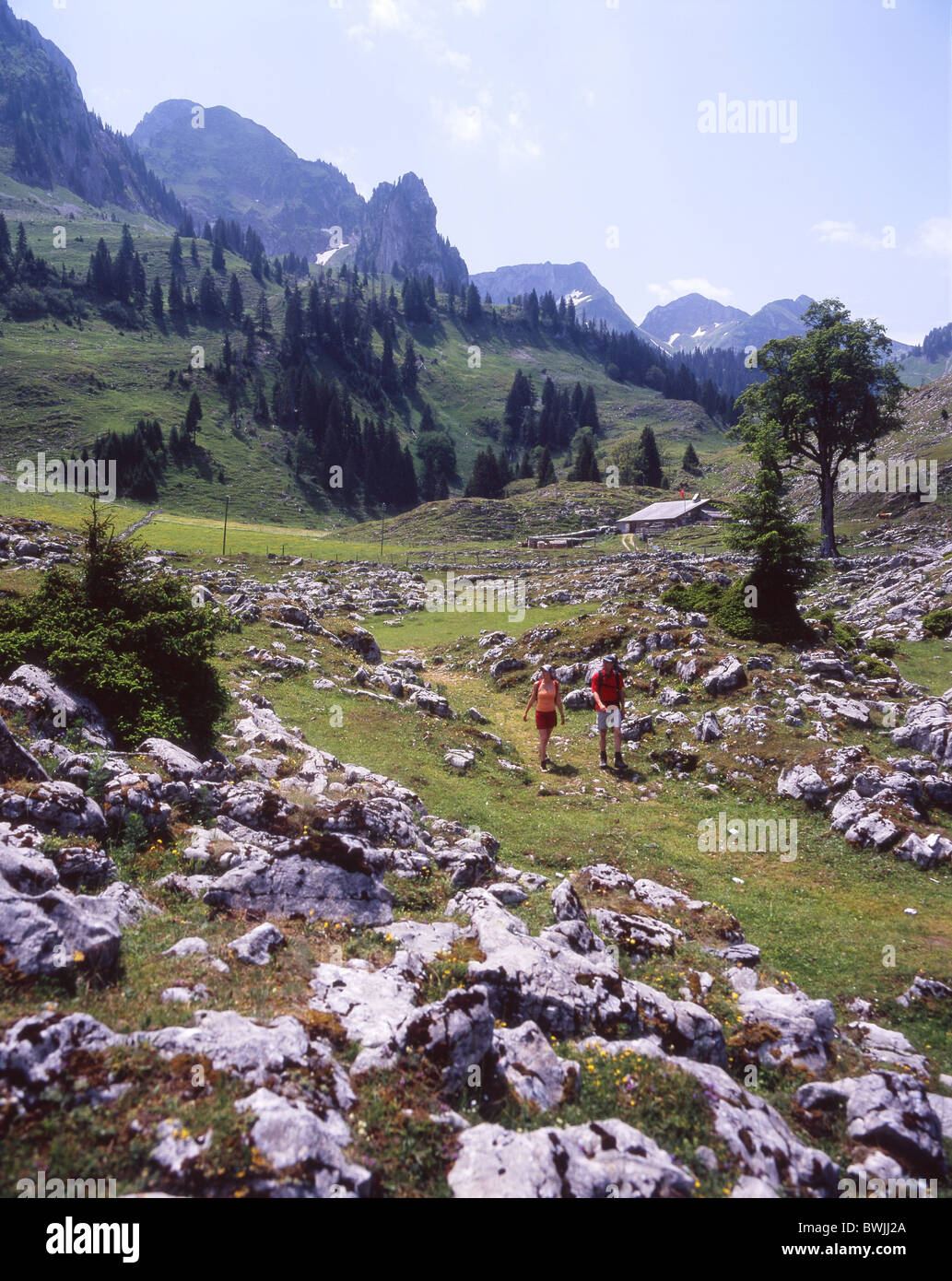 Couple randonneur randonnée paysage paysage rock double pioche Freiburg Alpes loisirs La Brecca Banque D'Images