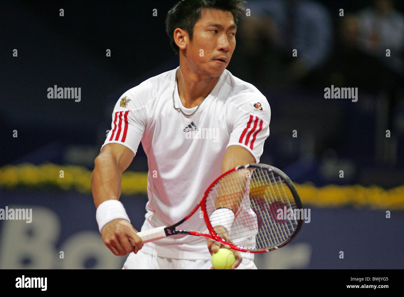 Asie Thaïlande Paradorn Srichaphan joueur de tennis joueur de tennis sports  match tournoi homme Suisse Europ Photo Stock - Alamy