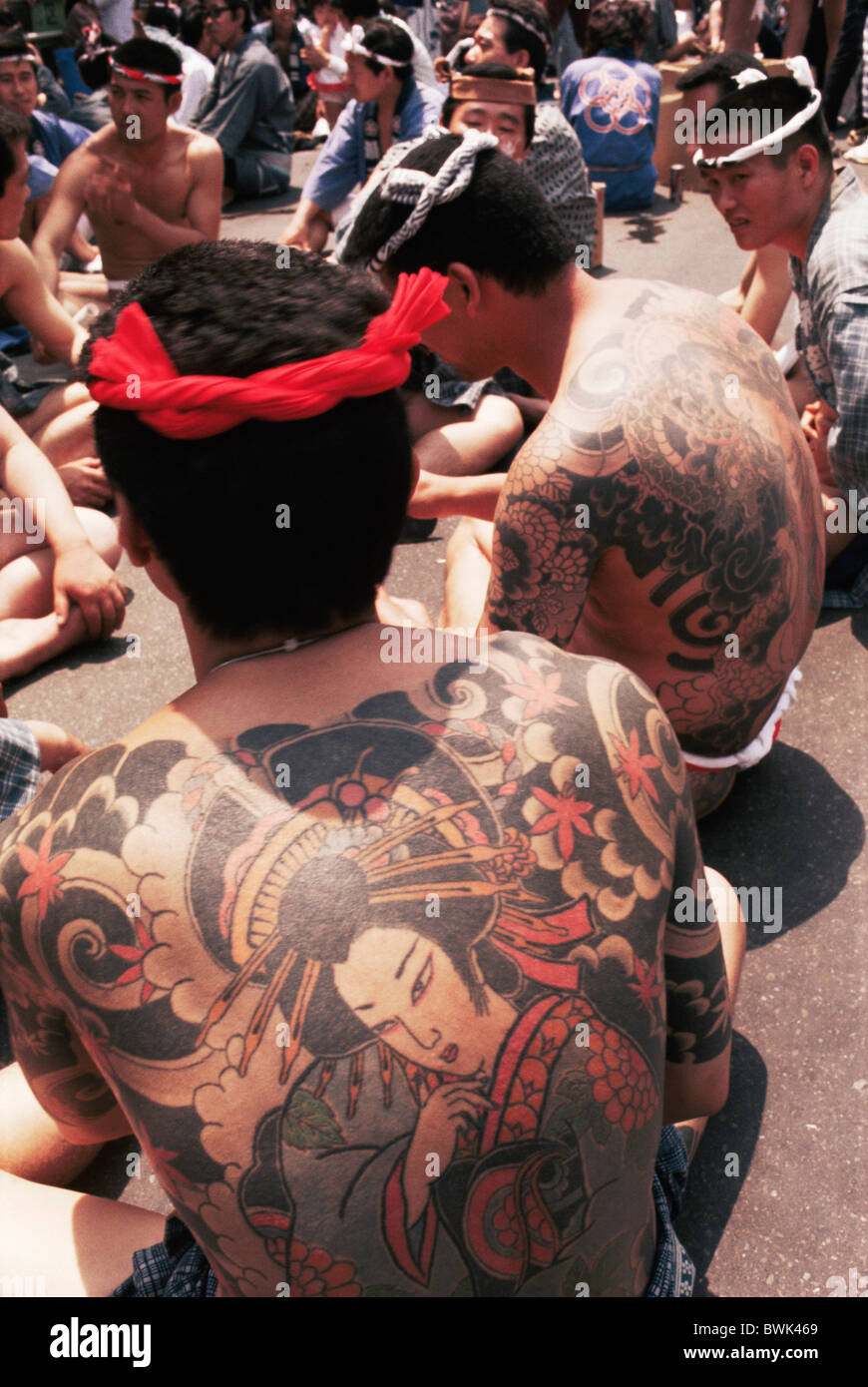 Asie Asie Japon Tokyo Honshu Gangster Yakuza Tattooed Man hommes tatoués tatouages Tatouage Body Tattoo Body Art Banque D'Images