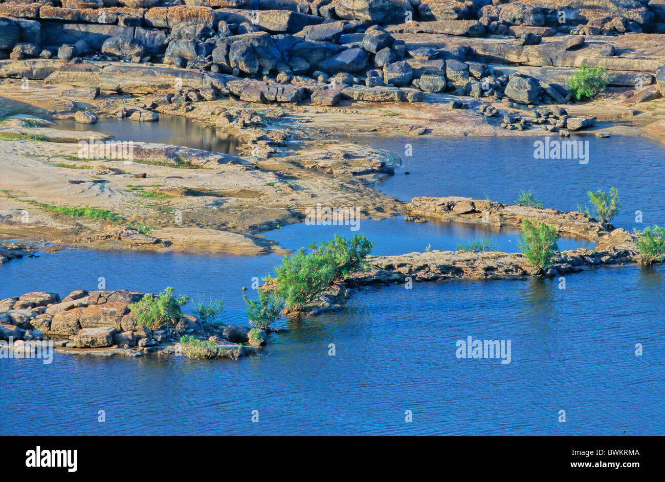 Venezuela Amérique du Sud fleuve Orénoque l'érosion de l'état d'Amazonas Shore Côte Paysage Puerto Ayacucho l'Amer Banque D'Images