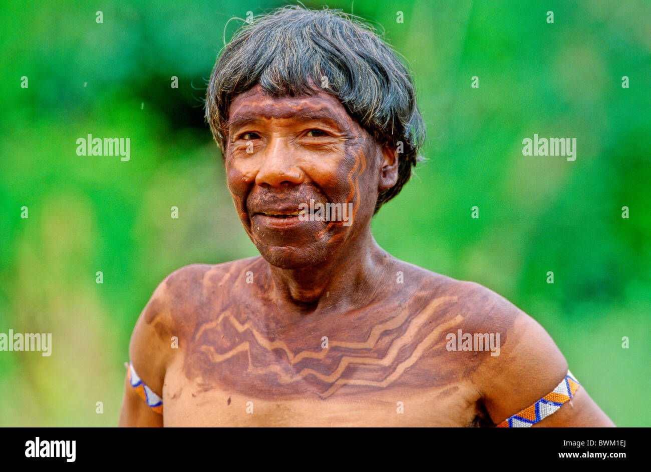 Venezuela Amérique du Sud Indios Tribu Yanomami Cavaroa les populations autochtones indigènes Indiens autochtones venant de Rio Banque D'Images