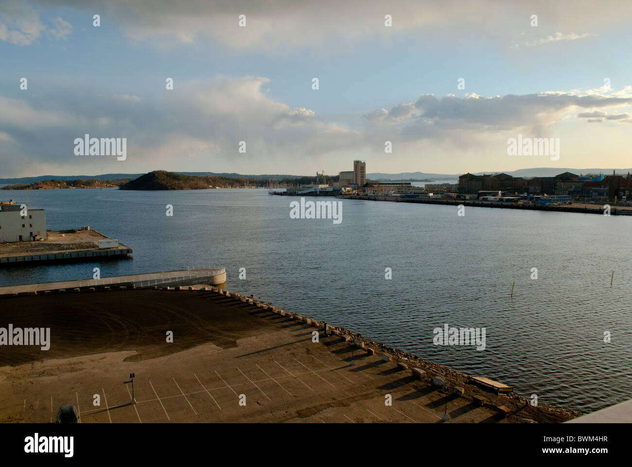 Vue du fjord d'Oslo de l'opéra La Norvège Banque D'Images