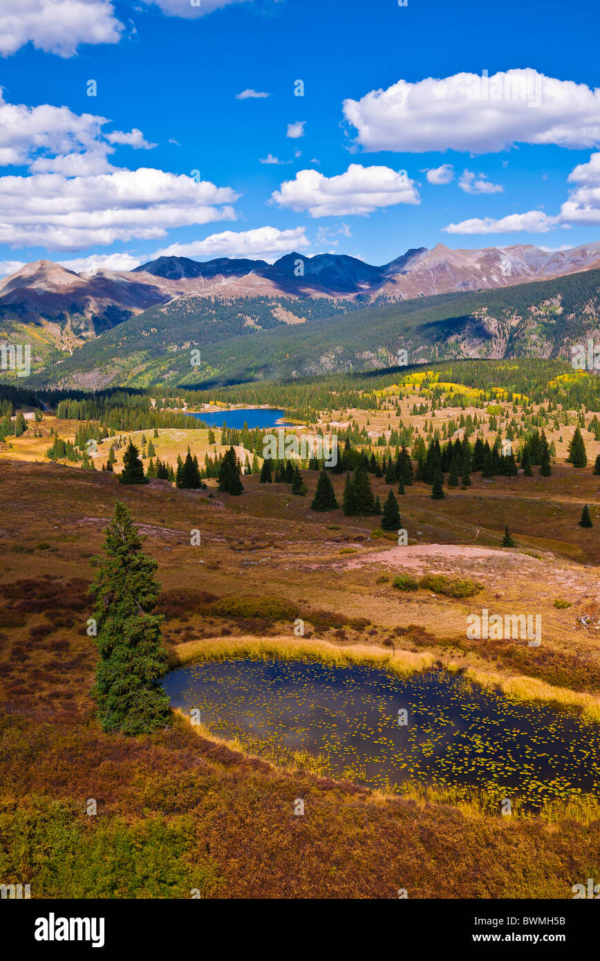 La vue de molas Pass, San Juan Skyway (route 550), San Juan National Forest, Colorado Banque D'Images