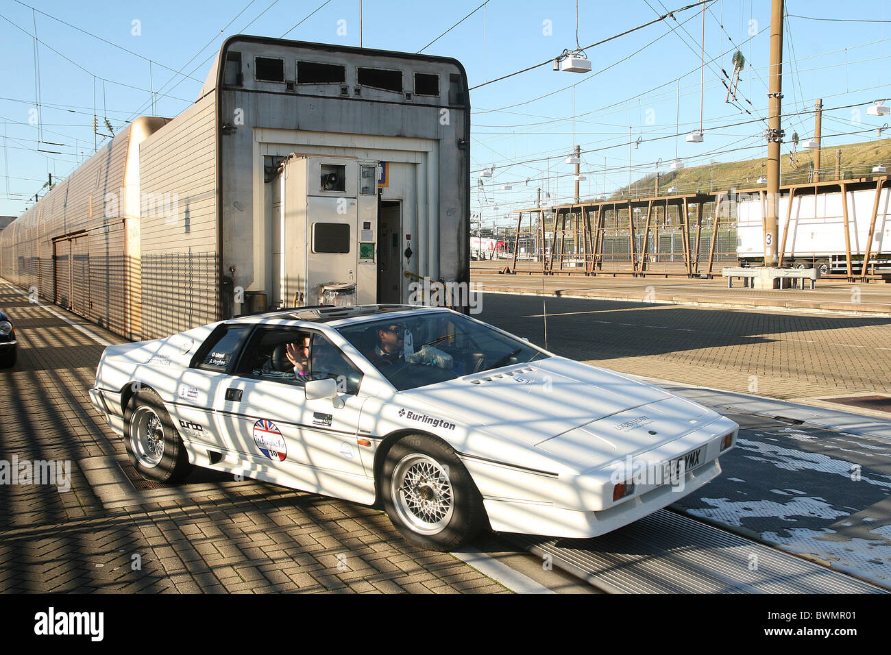 Embarquement en train Lotus Eurotunnel Folkestone Banque D'Images