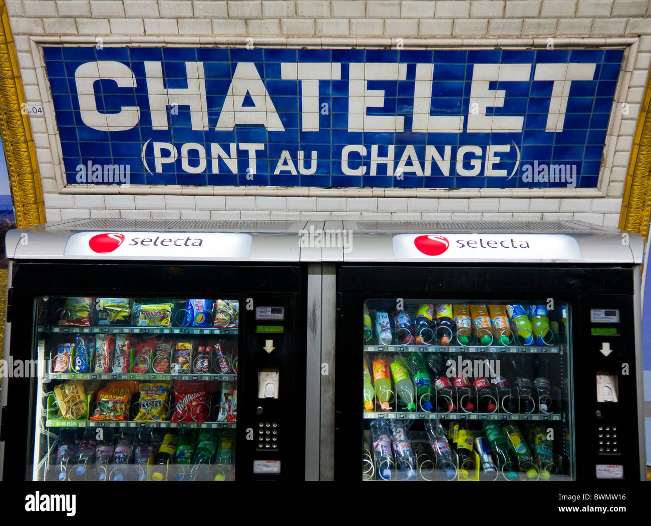 Selecta distributeur automatique Banque de photographies et d'images à  haute résolution - Alamy