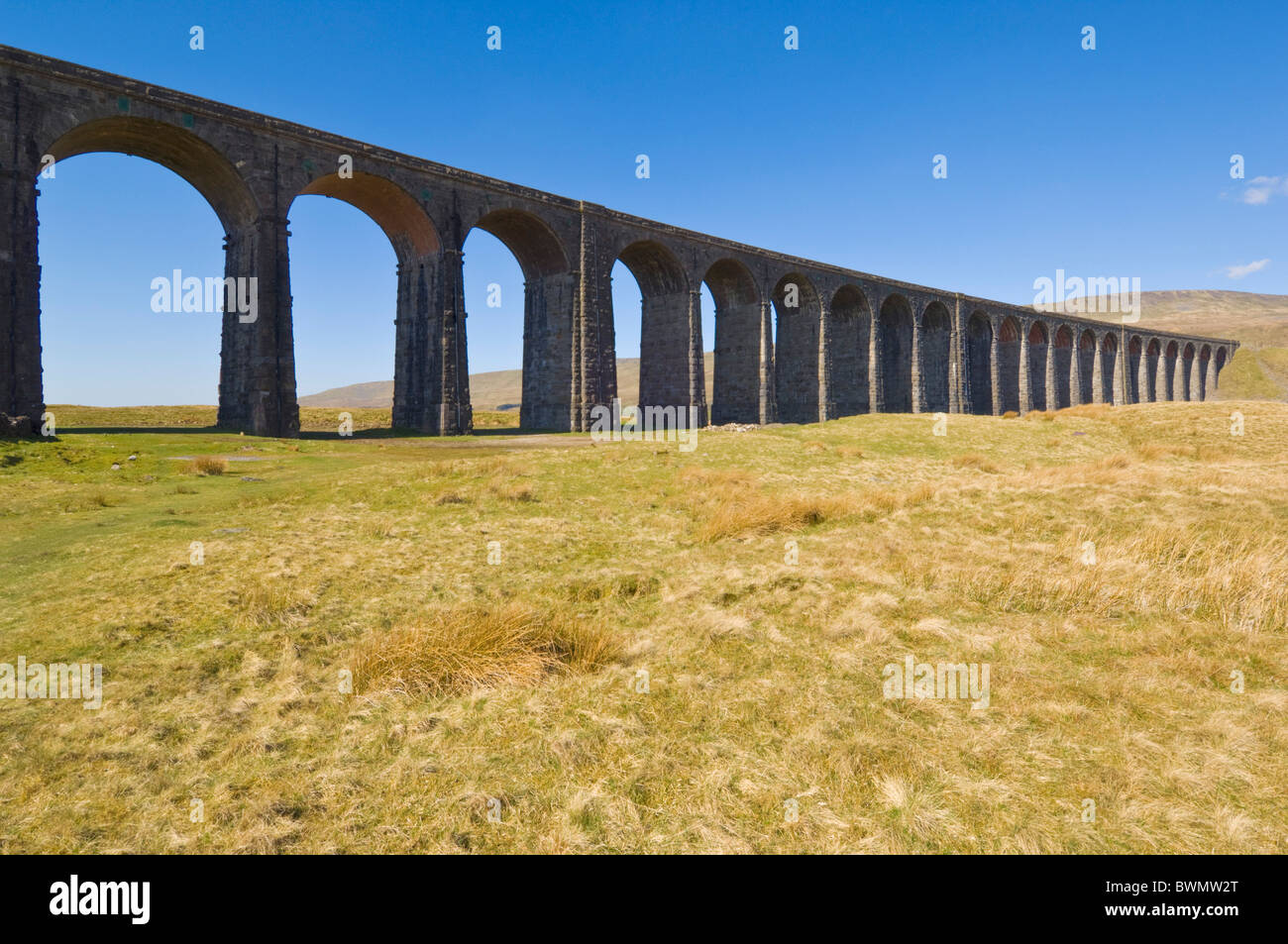 Parc national des Yorkshire Dales Viaduc de chemin de fer Ribblehead sur la ligne ferroviaire Settle to Carlisle, Yorkshire Dales, Angleterre, Royaume-Uni, GB, Europe Banque D'Images