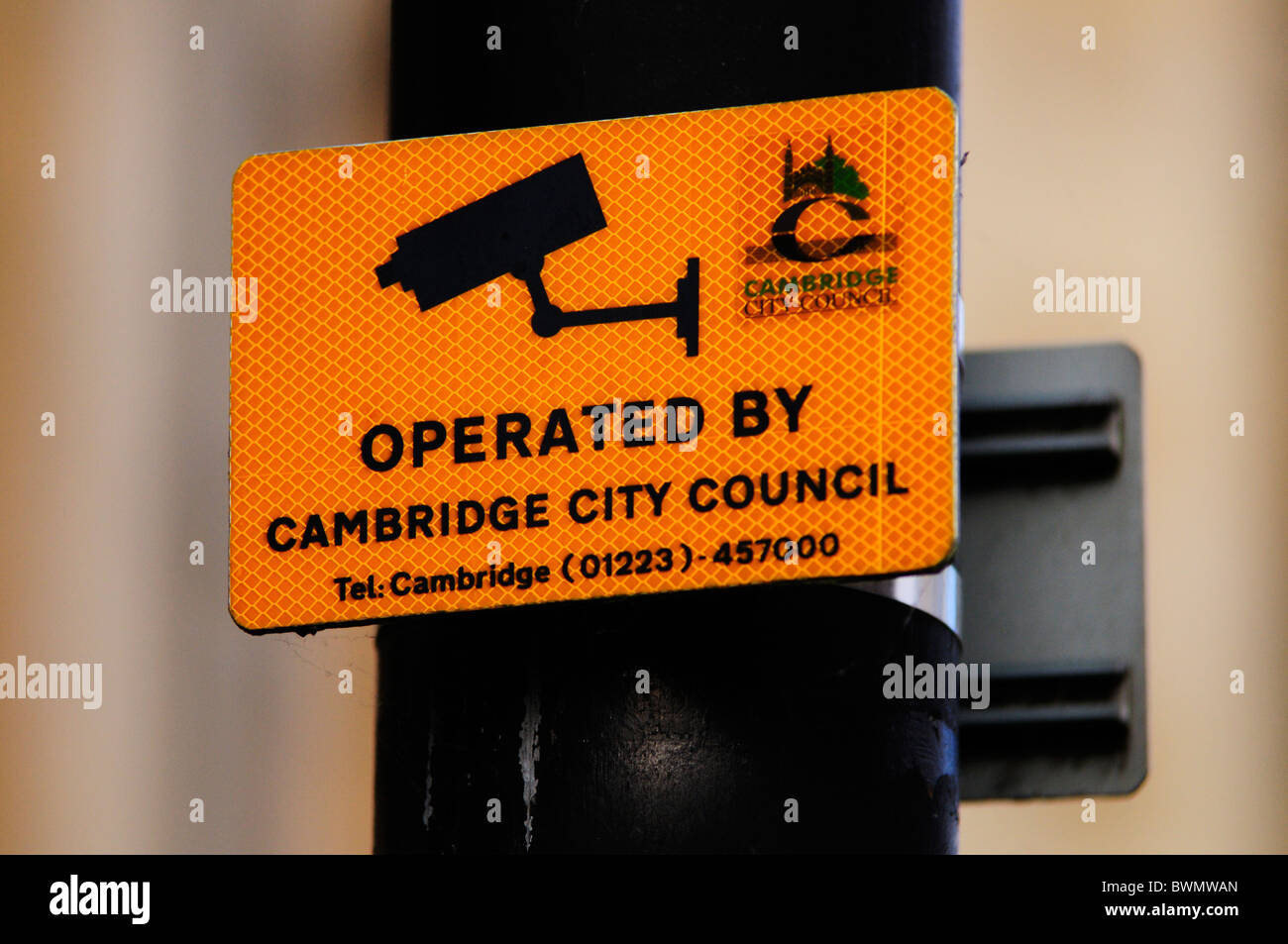Exploité par CCTV Cambridge City Council sign, King's Parade, Cambridge, England, UK Banque D'Images