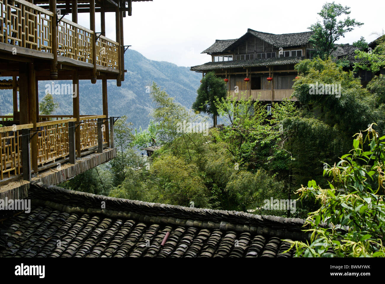 Guesthouses en Yao village de Ping'An, Guangxi, Chine Banque D'Images
