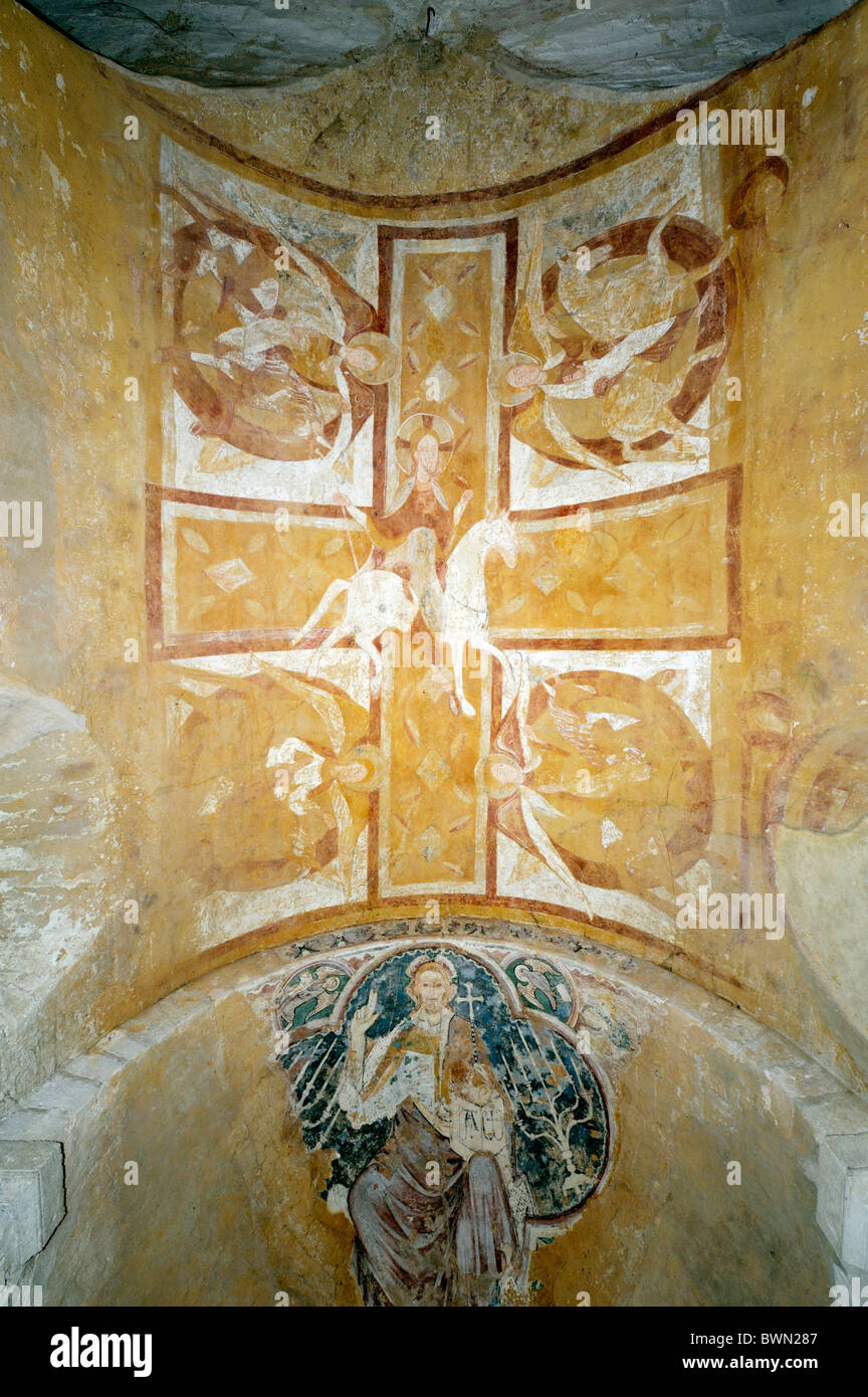 Le Christ sur un cheval blanc. Romane française fresque murale peinture sur une voûte de la crypte, la cathédrale, la France. Années 1150 Banque D'Images