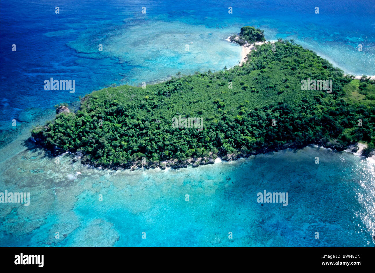 Île tropicale dans l'océan Pacifique, île Mosso, Vanuatu, océan Pacifique Sud. Banque D'Images