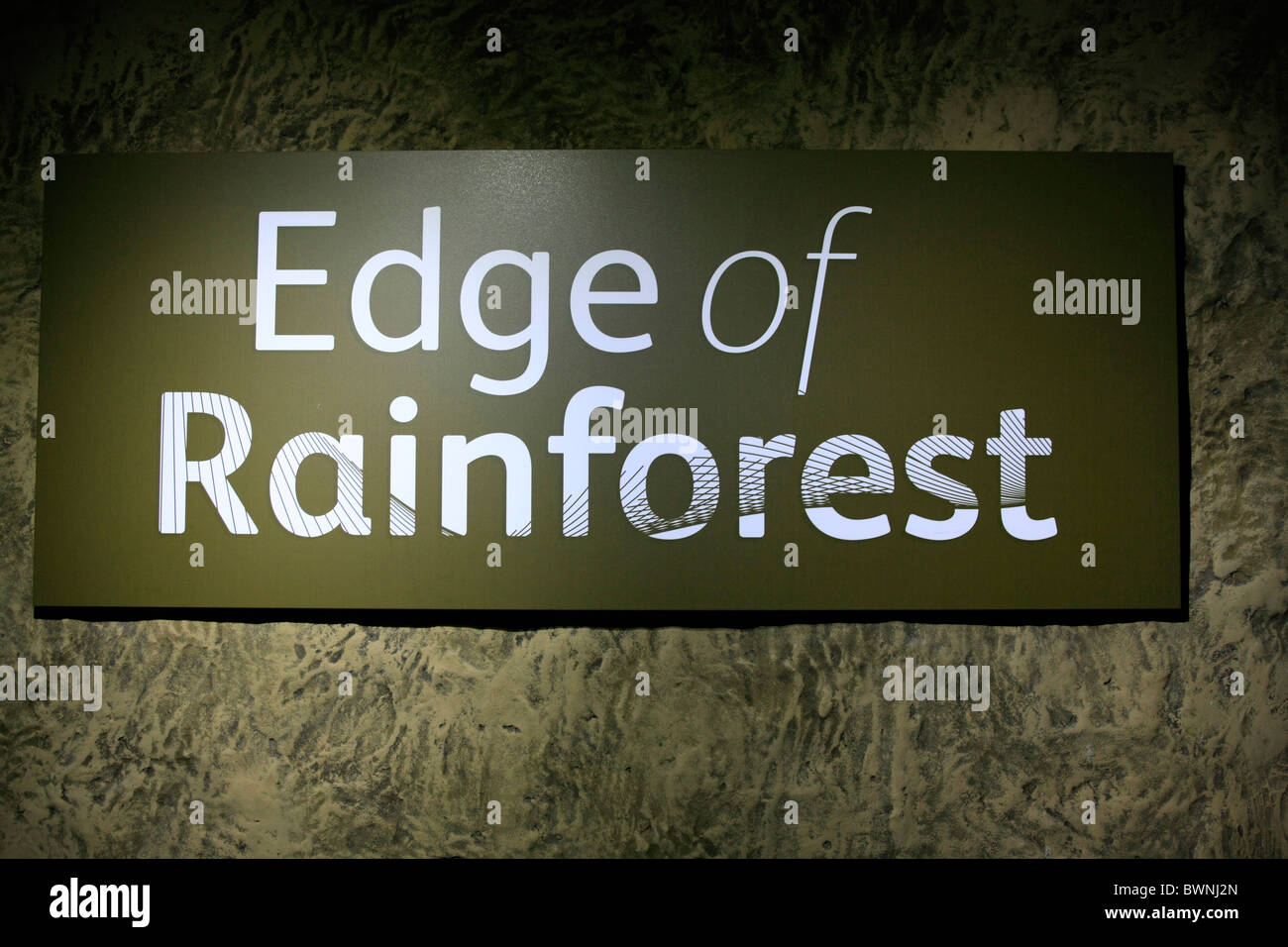 Bord de Rainforest Sign Banque D'Images