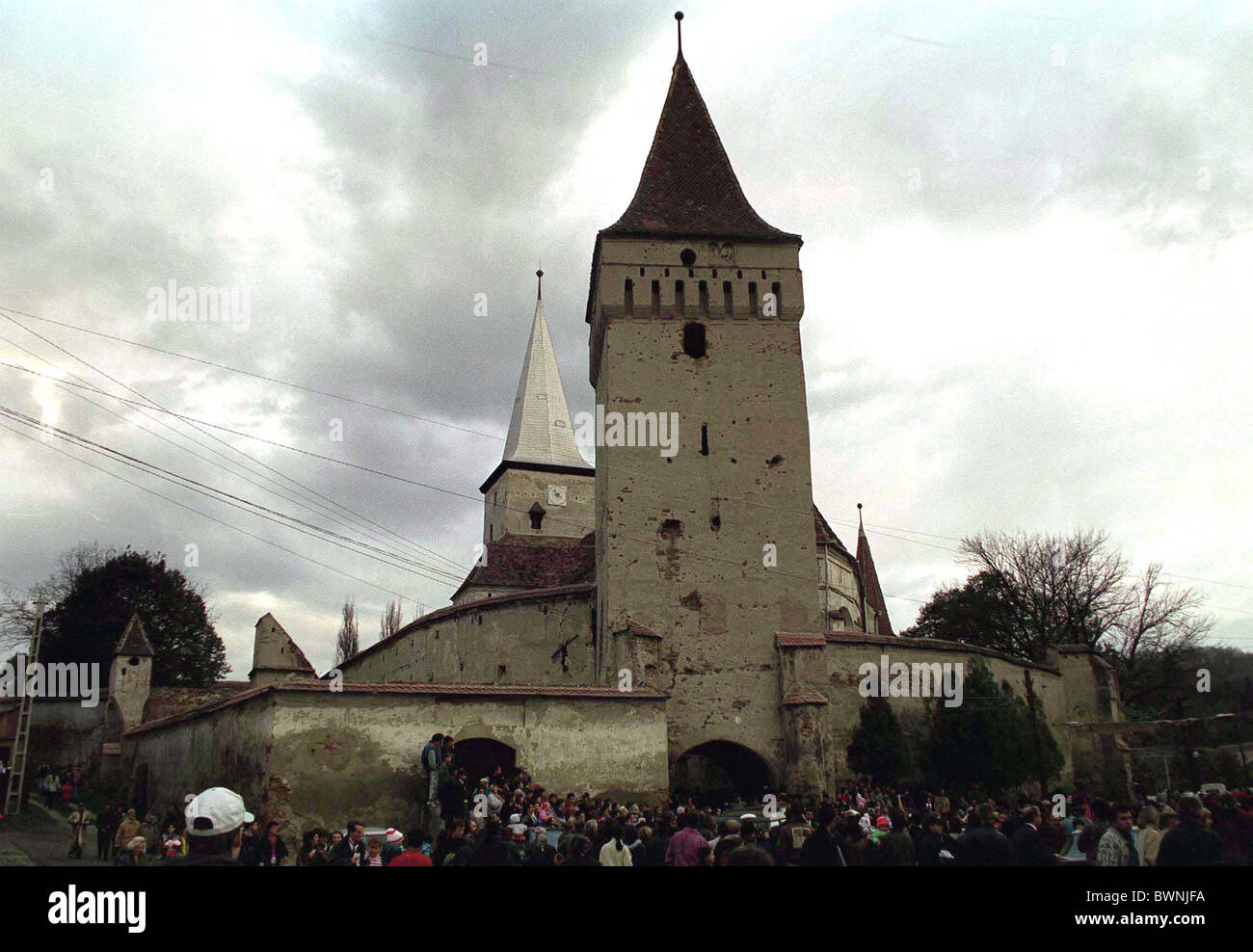 L'ANCIENNE ÉGLISE SAXONNE FORTIFIÉE DE MOSNA, Roumanie Banque D'Images