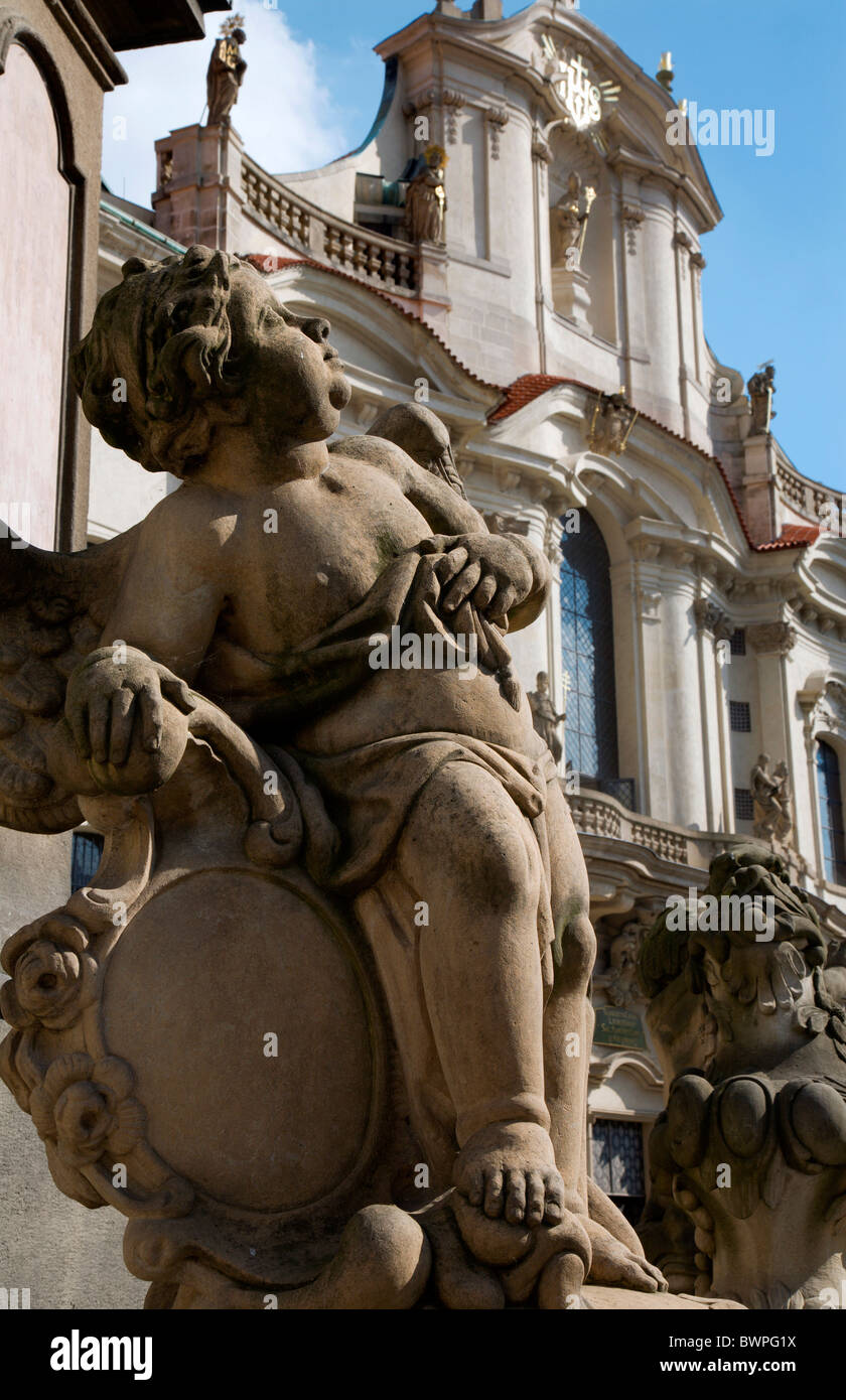 Angel à partir de Prague - Trinity baroque - colonne à Lesser Town Square, 1713, par Giovanni Batista Alliprandi Banque D'Images