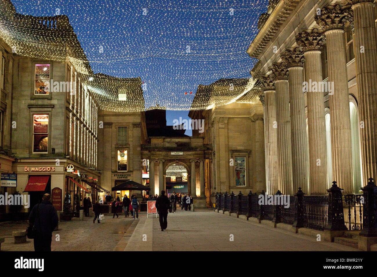 Merchant City Glasgow à nuit à Noël Banque D'Images