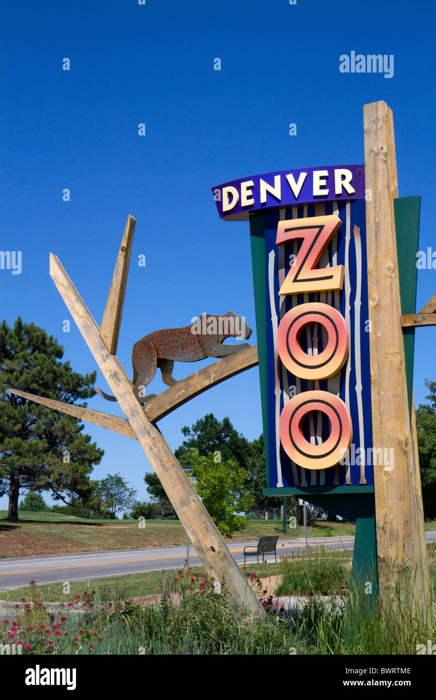 Entrée du Zoo de Denver situé dans City Park, Denver, Colorado, USA. Banque D'Images