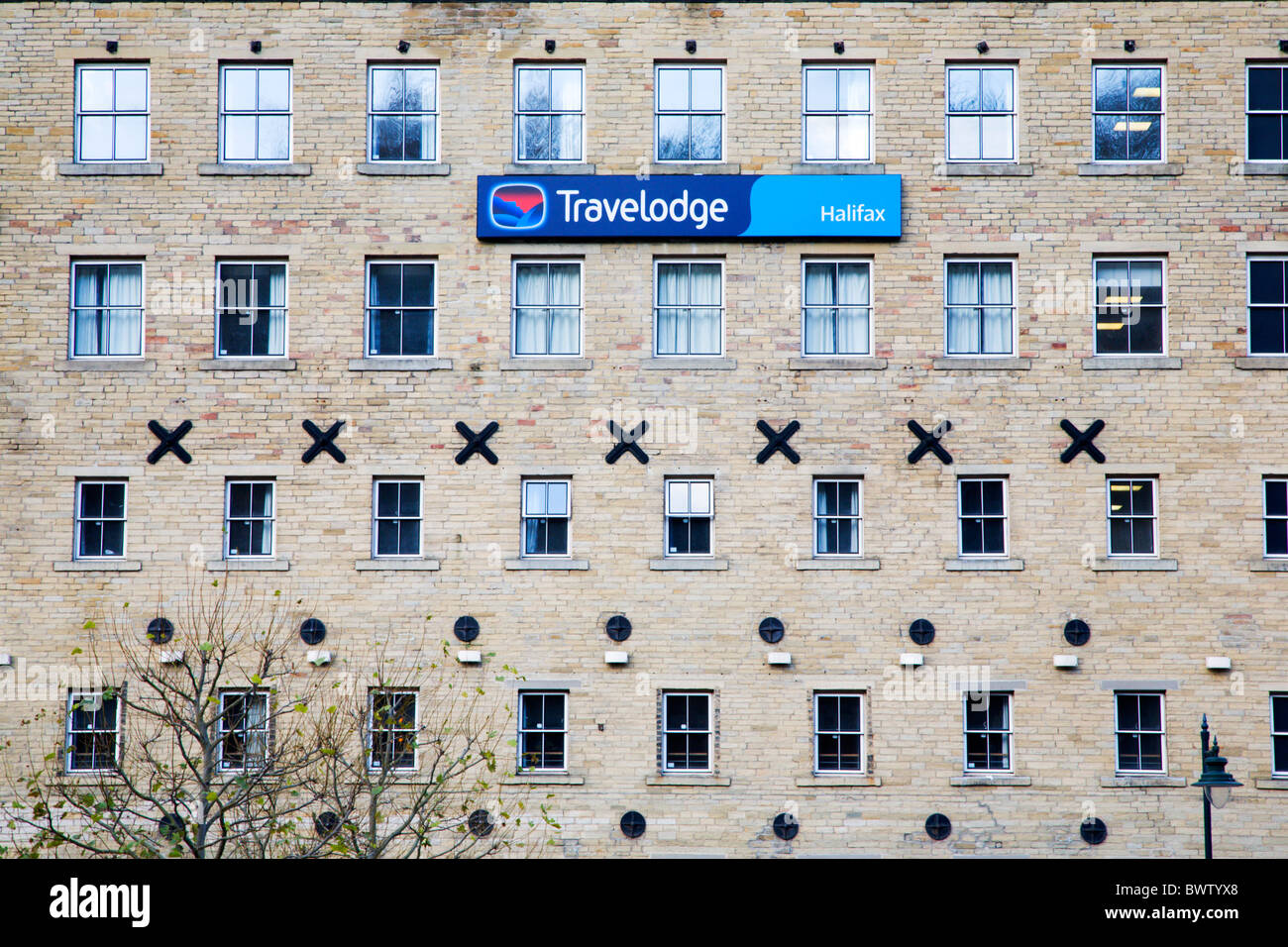 Travelodge At Dean Clough Halifax West Yorkshire Angleterre Banque D'Images