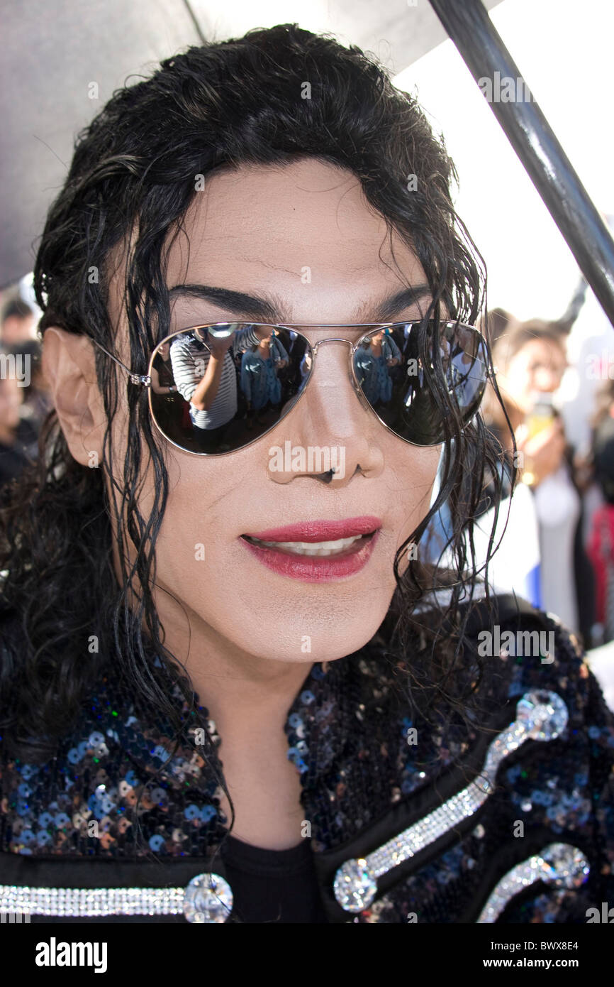 Michael Jackson vigil tenue à l'Aréna 02 où son service c'est ce tour a été  conçu pour commencer Photo Stock - Alamy