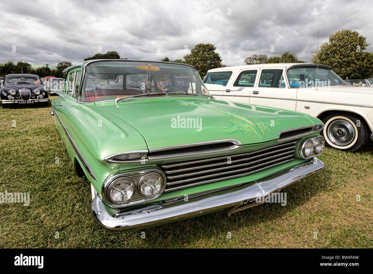 1965 Peugeot 404 Station Wagon 2 porte au Goodwood Revival 2010, Sussex, England, UK. Banque D'Images